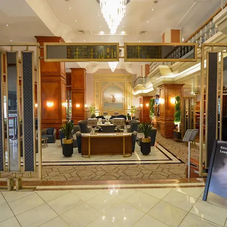 Akgun Hotel, Worldhotels Crafted Collection فندق اسطنبول