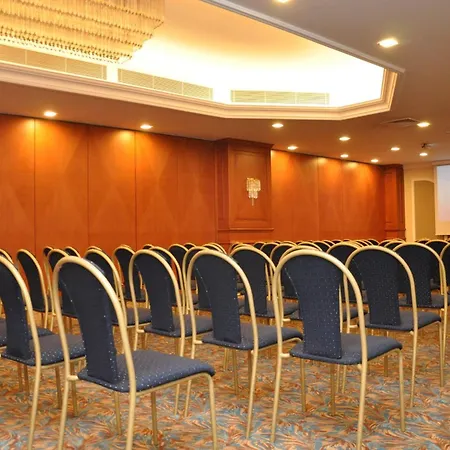 Akgun Hotel, Worldhotels Crafted Collection 5*