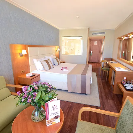 Akgun Hotel, Worldhotels Crafted Collection 5* איסטמבול