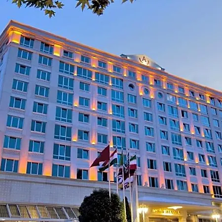 Akgun Hotel, Worldhotels Crafted מלון