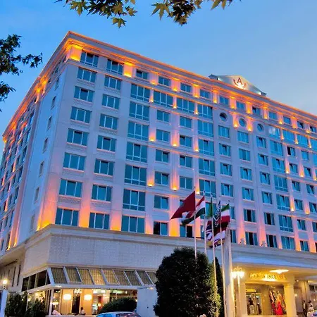 Akgun Hotel, Worldhotels Crafted Collection 5* איסטמבול